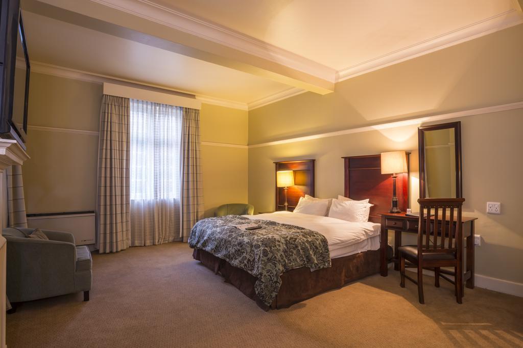 Imperial Hotel By Misty Blue Hotels Pietermaritzburg Kültér fotó