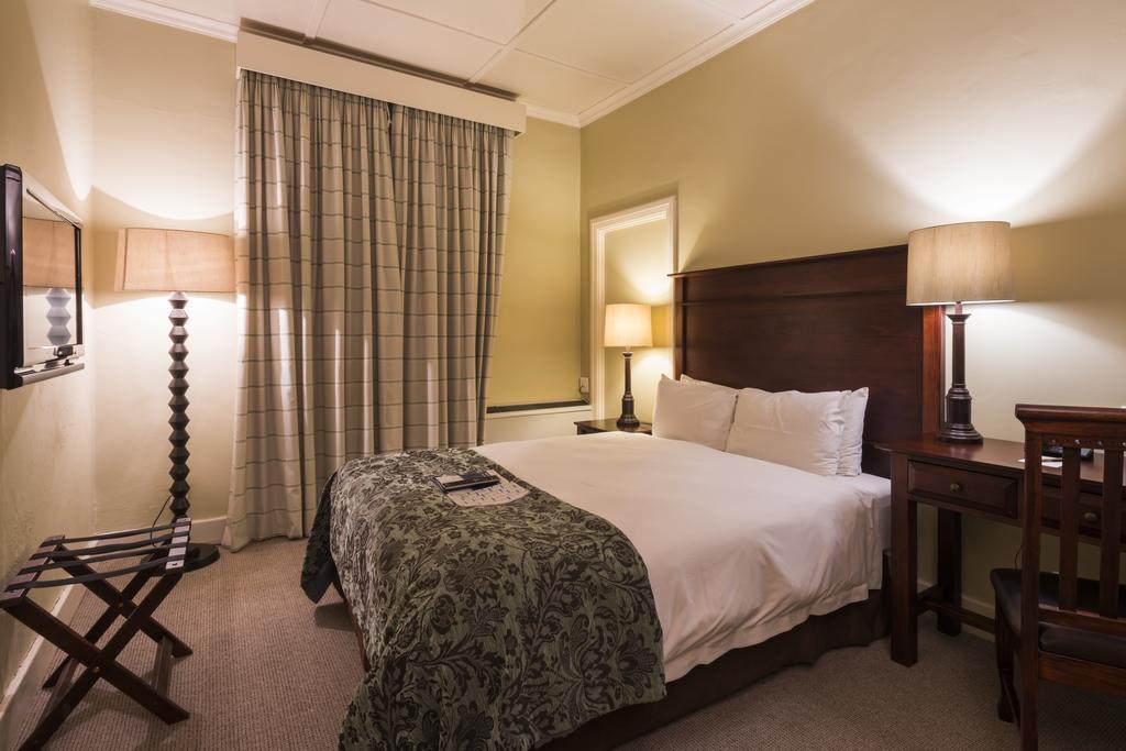 Imperial Hotel By Misty Blue Hotels Pietermaritzburg Kültér fotó
