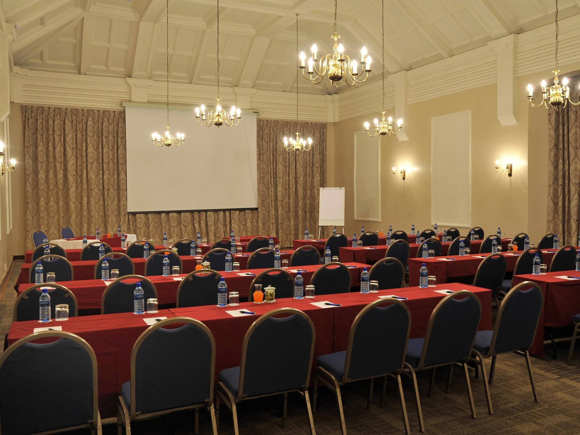 Imperial Hotel By Misty Blue Hotels Pietermaritzburg Kültér fotó